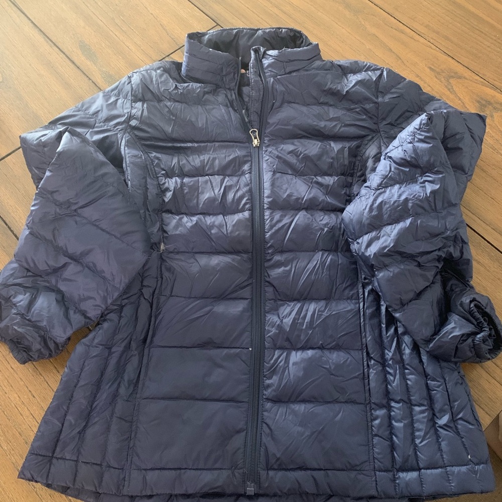 NAVY HEATKEEP JACKET SIZE M
